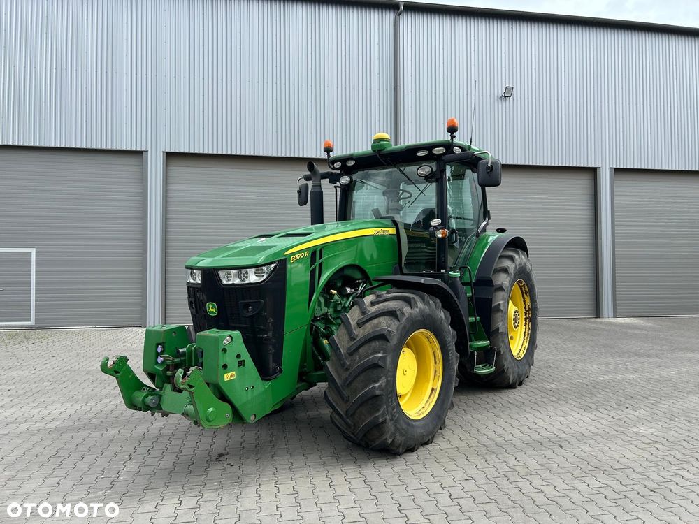 John Deere 8370R - 2