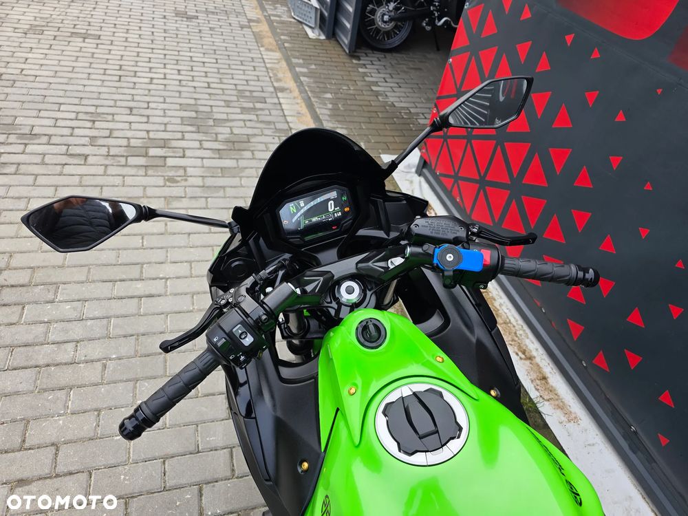 Kawasaki Ninja - 15