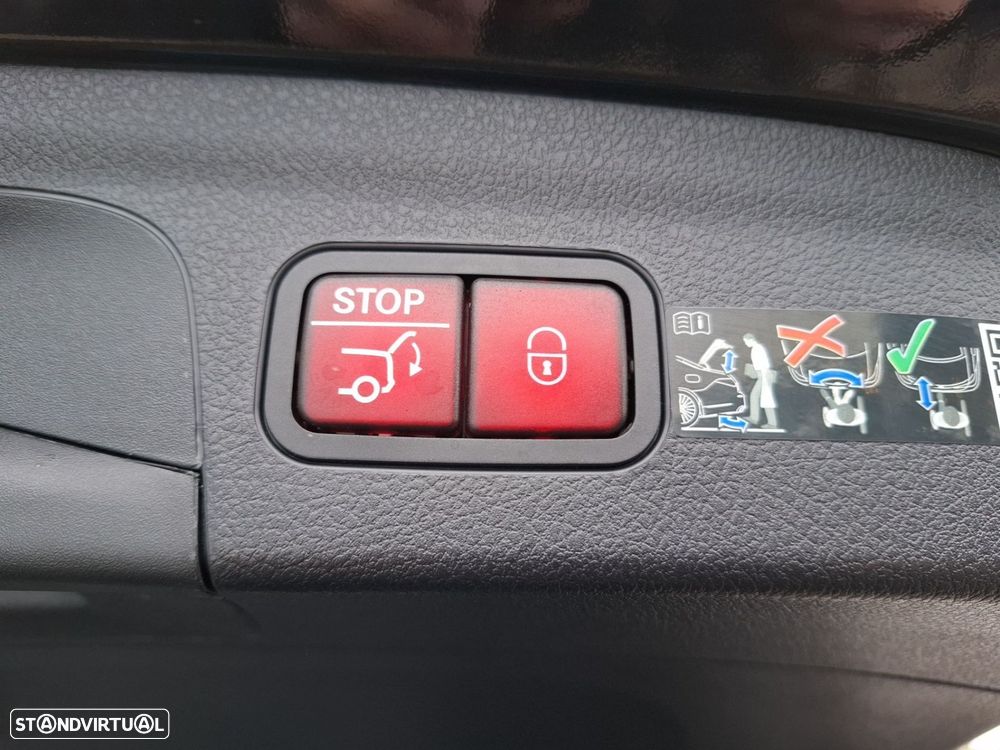 Mercedes-Benz GLE 350 de 4Matic - 30