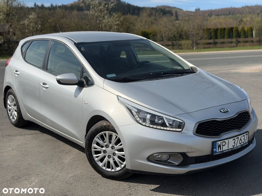 Kia Ceed 1.6 GDI M - 4