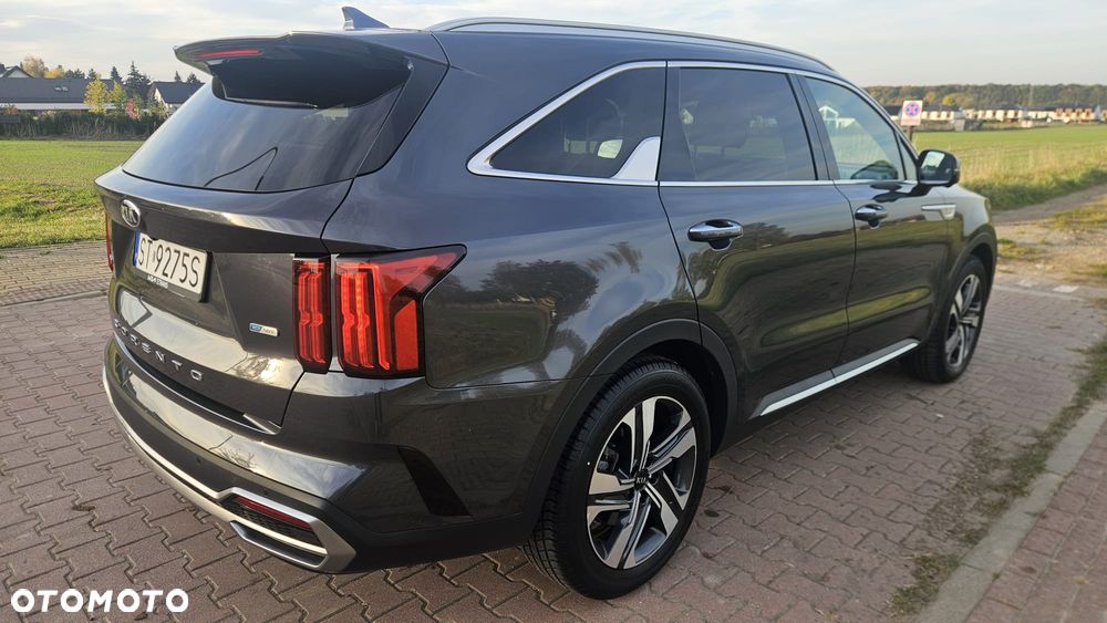 Kia Sorento - 12