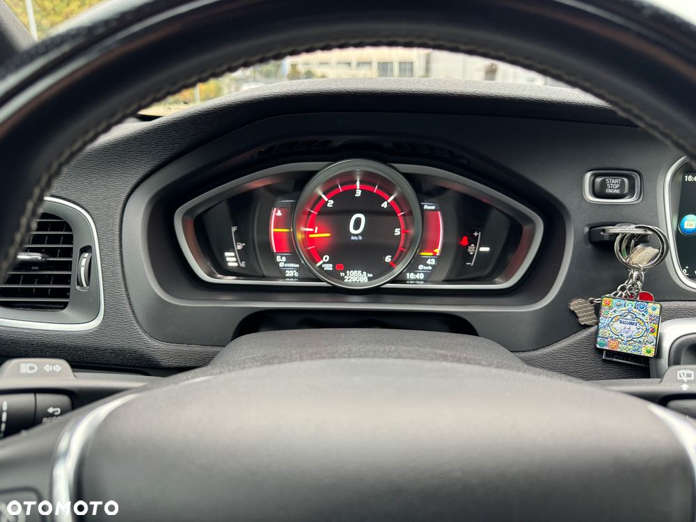 Volvo V40 - 12