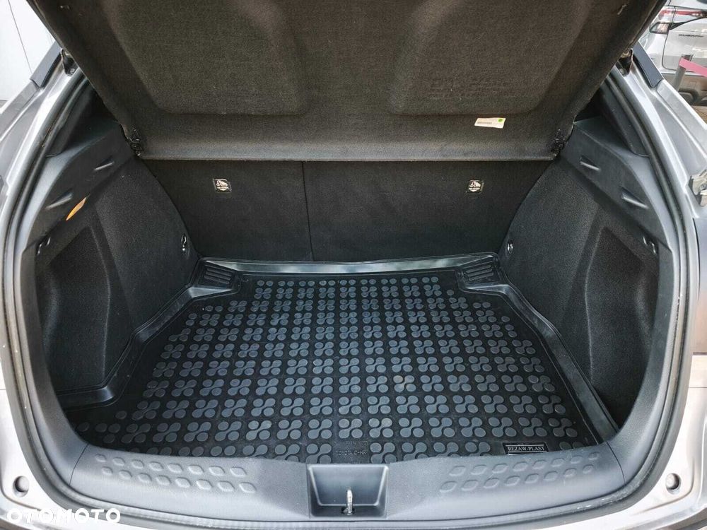 Toyota C-HR 1.2 T Premium - 10