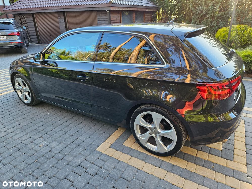 Audi A3 3-drzwiowe 2.0 TDI Attraction - 8