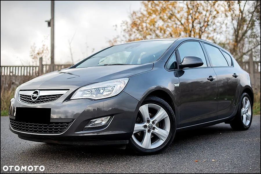 Opel Astra - 1
