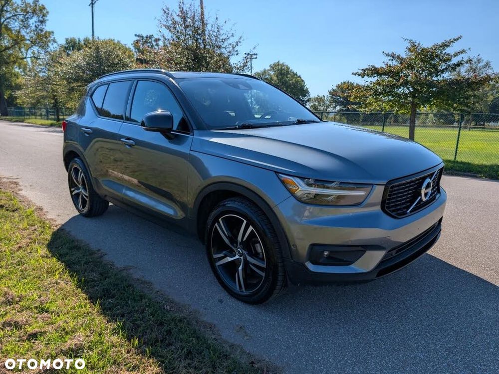 Volvo XC 40 - 2