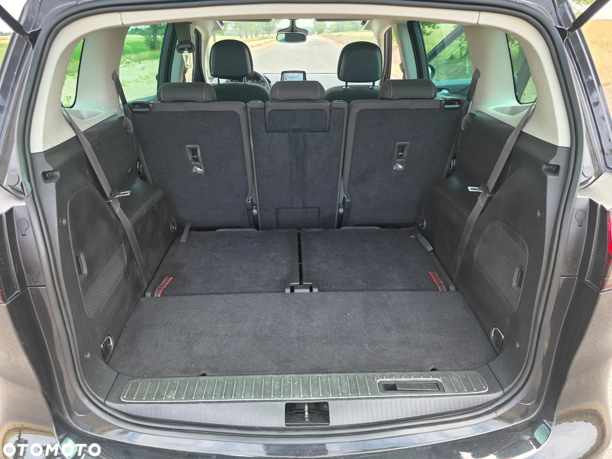 Opel Zafira Tourer 1.4 Turbo Sport - 24