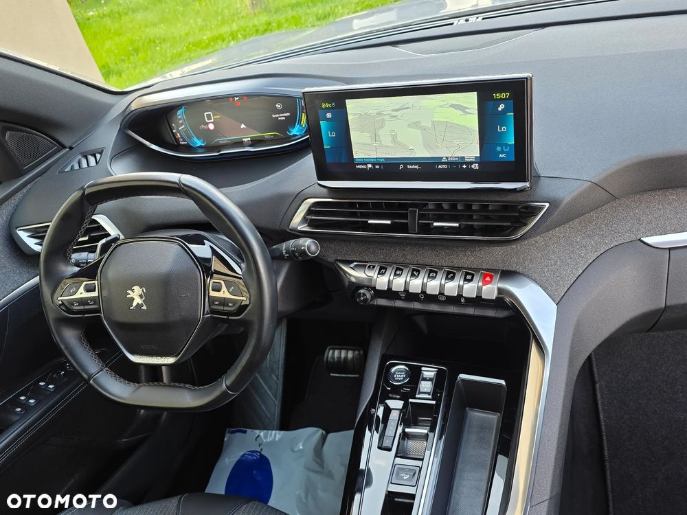 Peugeot 3008 1.6 PureTech Hybrid4 PHEV Allure S&S EAT8 - 32