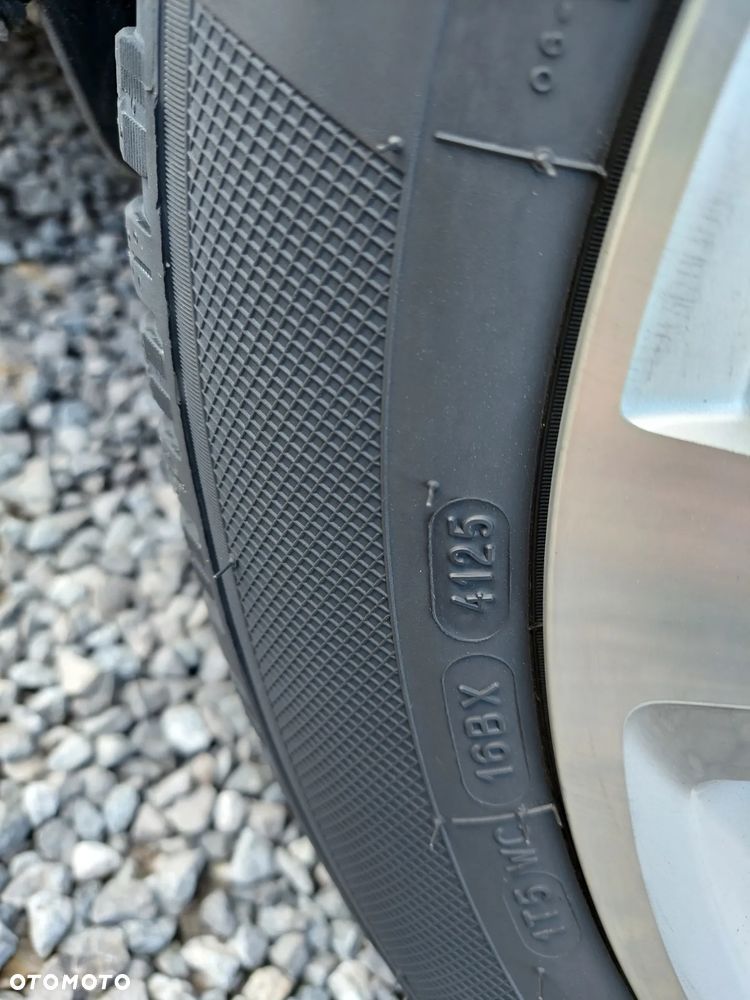 Volkswagen Golf 1.4 TSI BMT Highline - 7