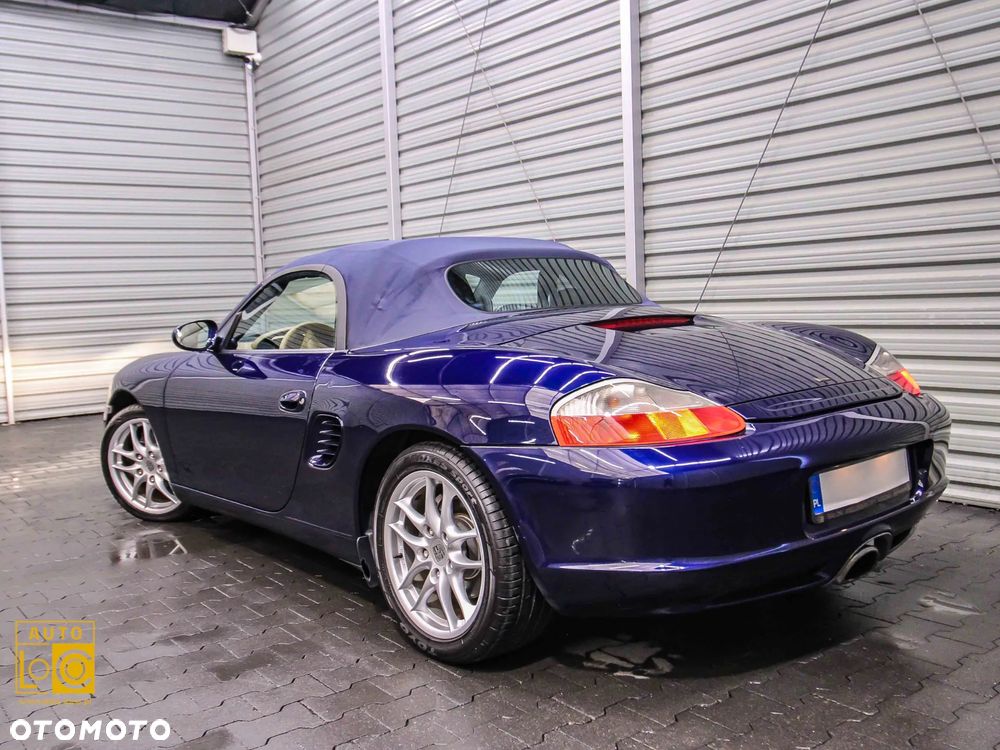 Porsche Boxster - 11