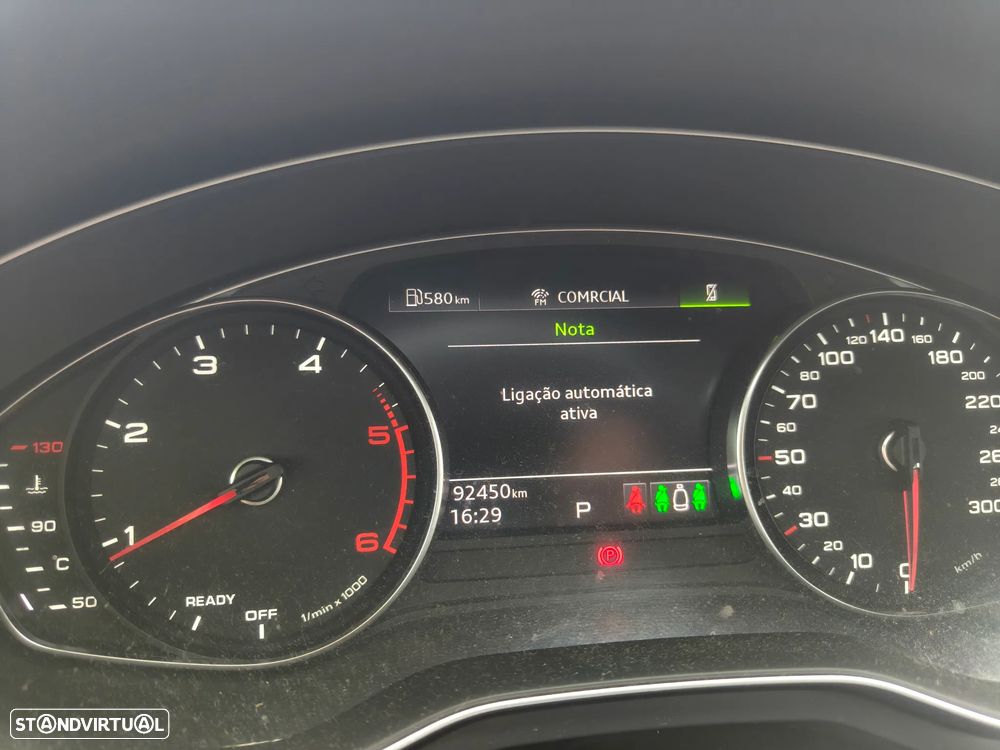 Audi A4 Avant - 11
