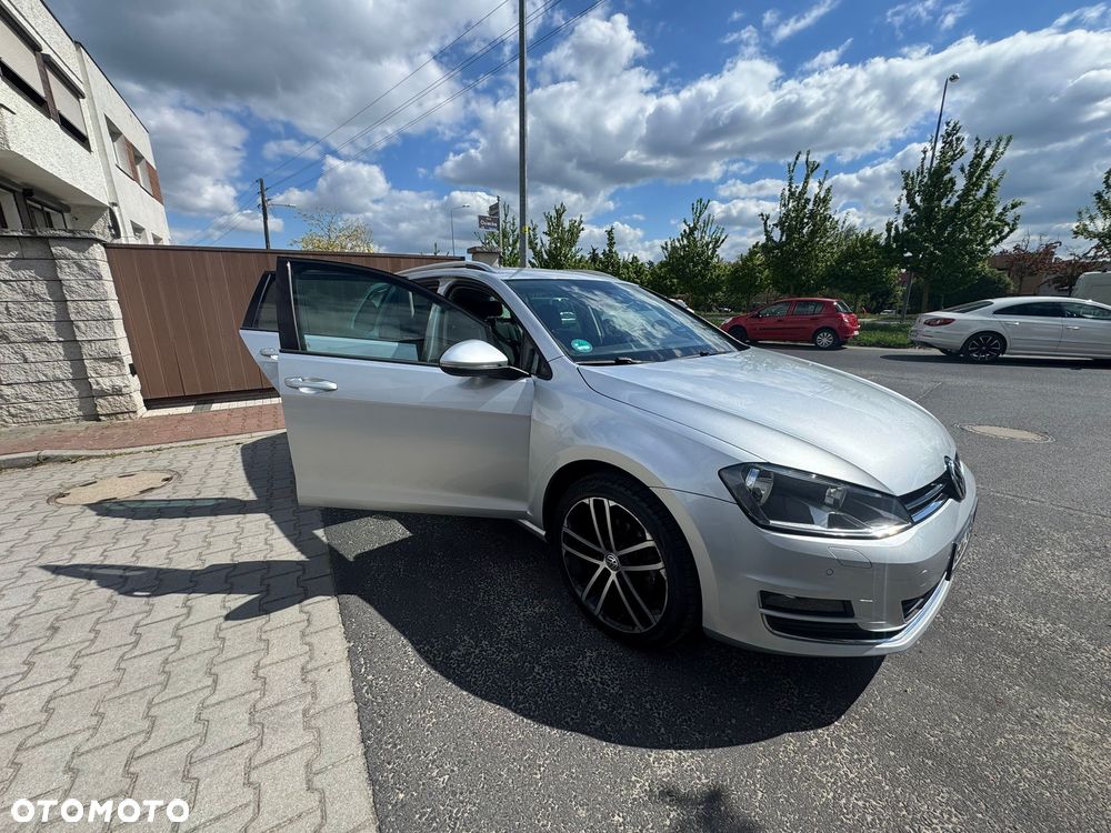 Volkswagen Golf Variant 2.0 TDI BlueMotion Technology Allstar - 25