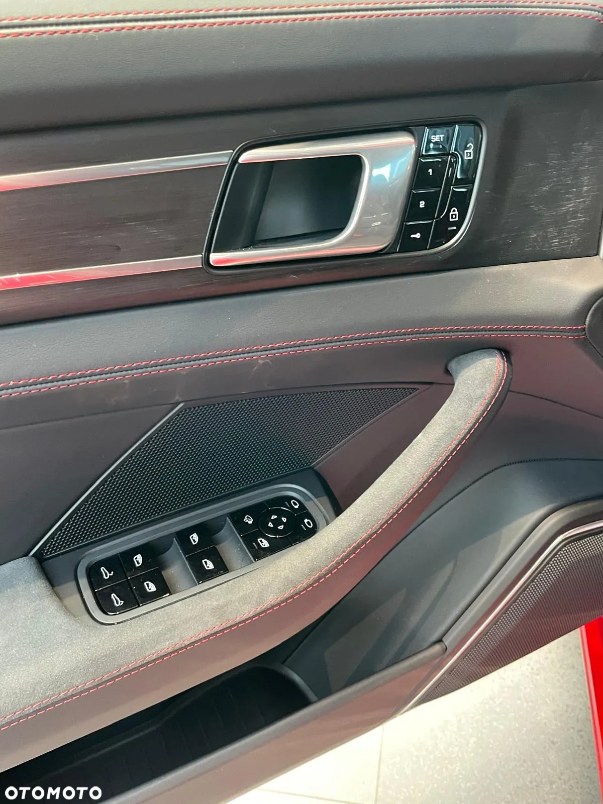 Porsche Panamera GTS - 24