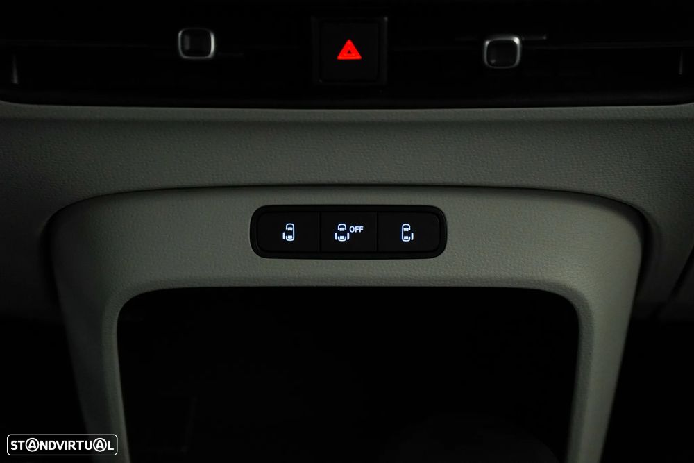 VW ID.Buzz 91 kWh Pro - 37