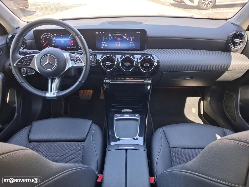 Mercedes-Benz A 200 Standard - 17