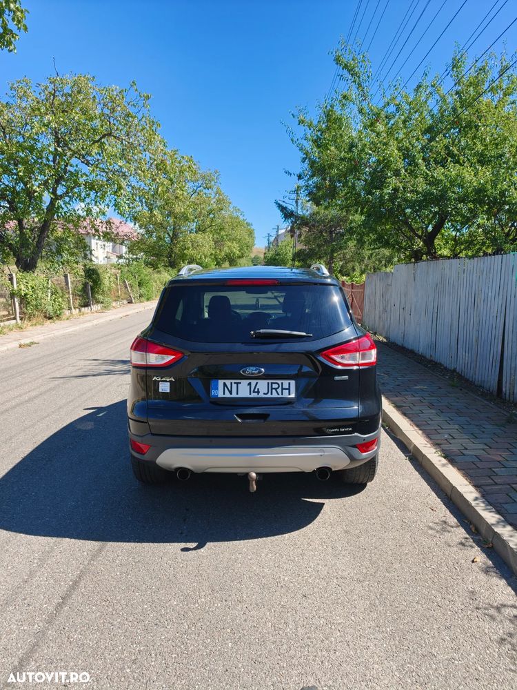 Ford Kuga 1.6 EcoBoost 2x4 Titanium - 6