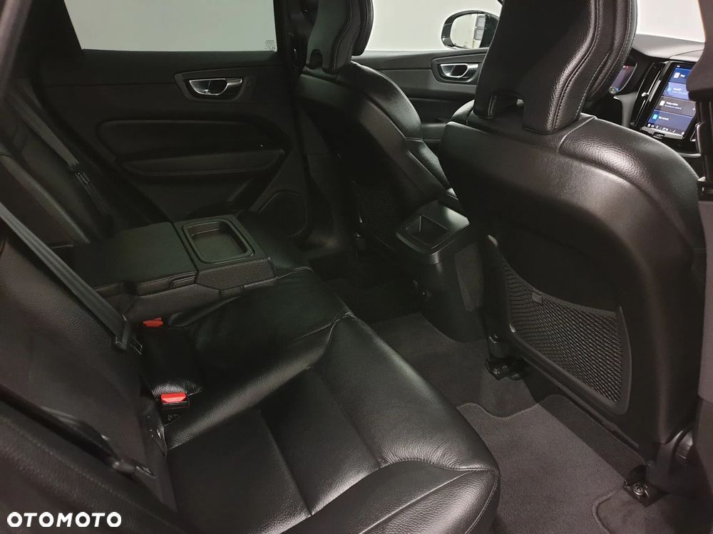 Volvo XC 60 B4 D Geartronic Inscription - 40