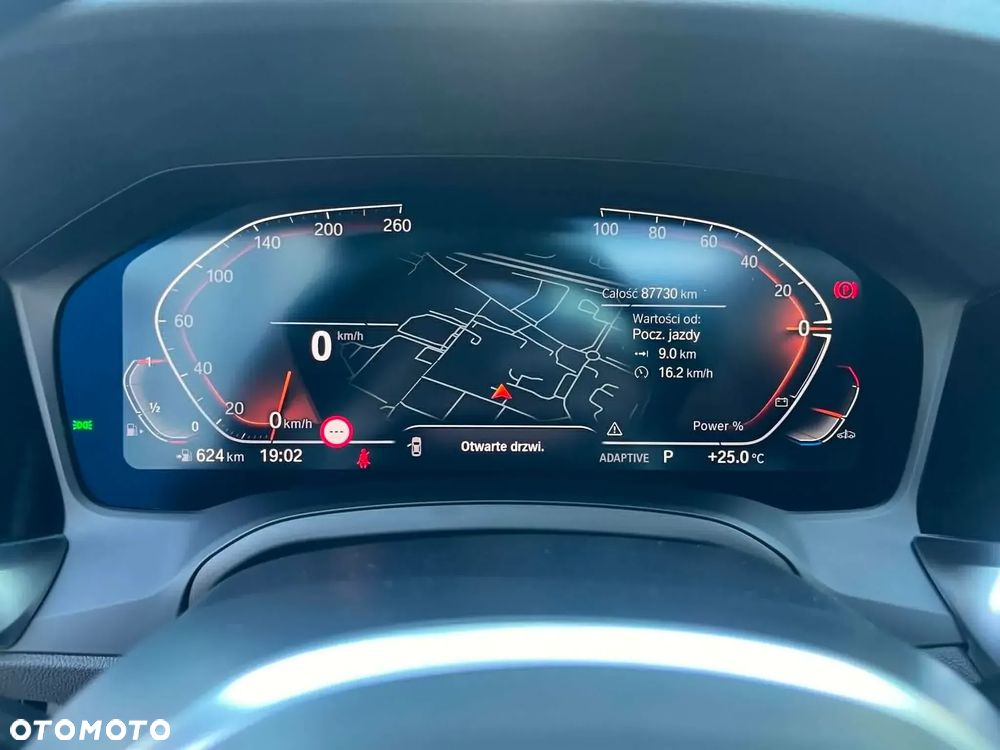 BMW Seria 3 330i M Sport sport - 12