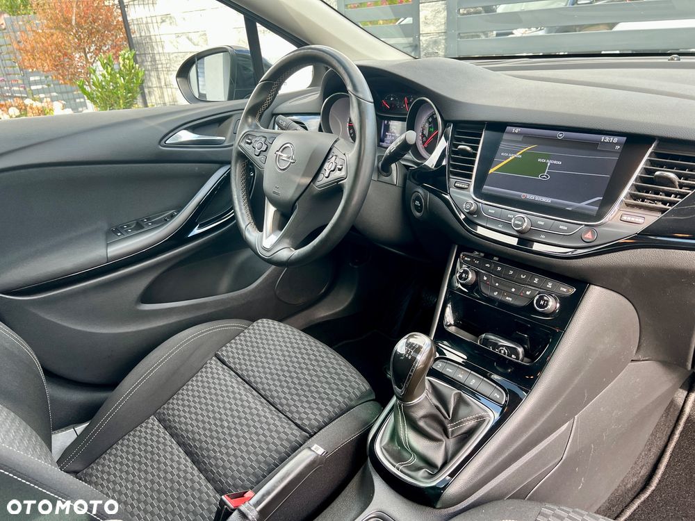 Opel Astra 1.4 Turbo Dynamic - 18