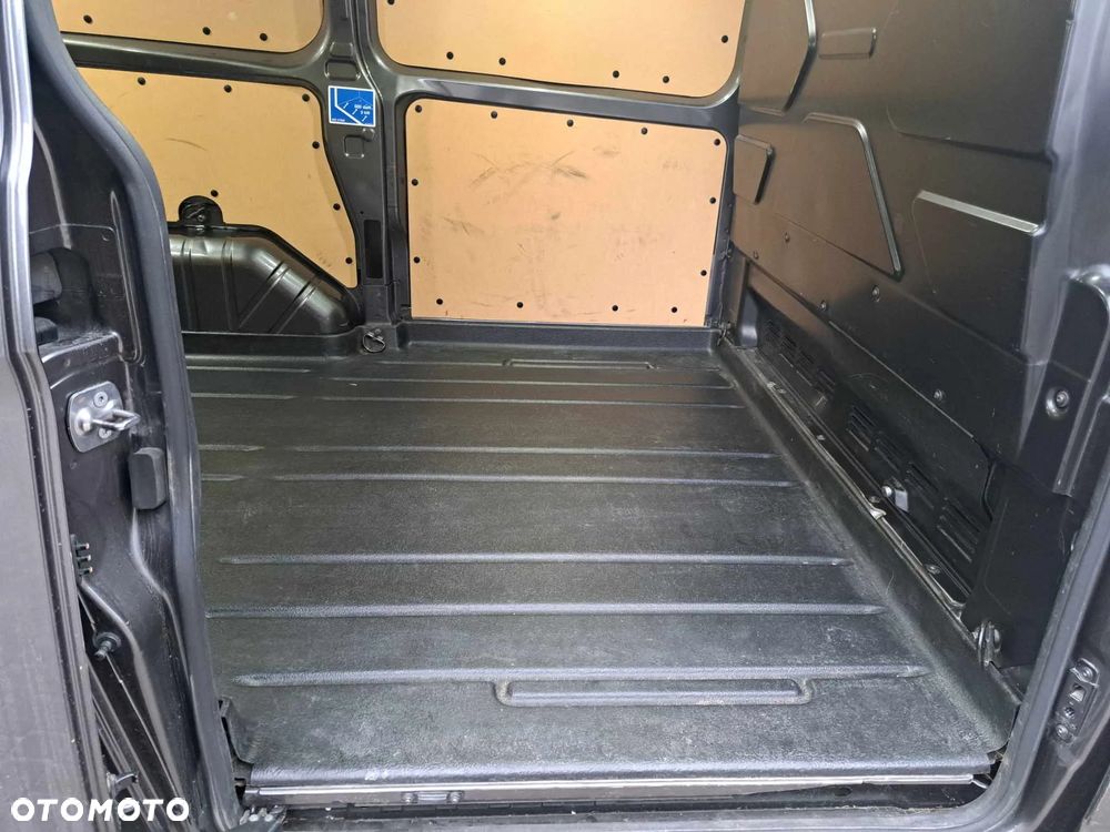 Ford TRANSIT CUSTOM - 5