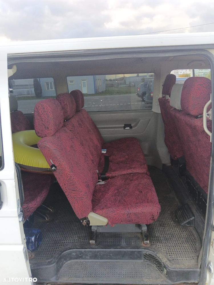 Volkswagen Transporter - 5
