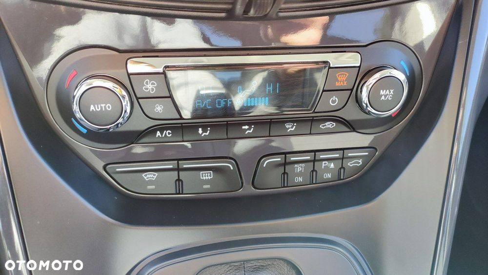 Ford Kuga - 29