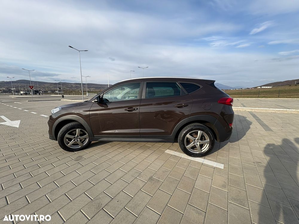 Hyundai Tucson 1.6 T-GDi 4WD 7DCT Style - 4