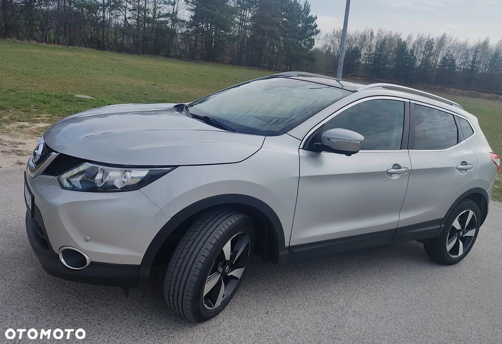 Nissan Qashqai 1.6 dCi DPF tekna - 2