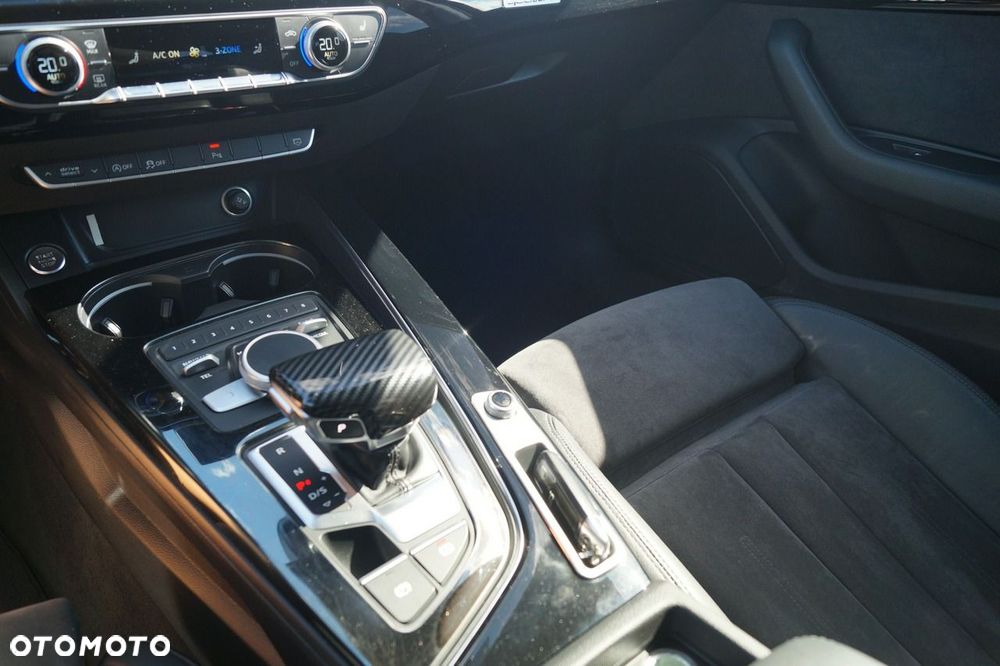 Audi A4 Avant - 26