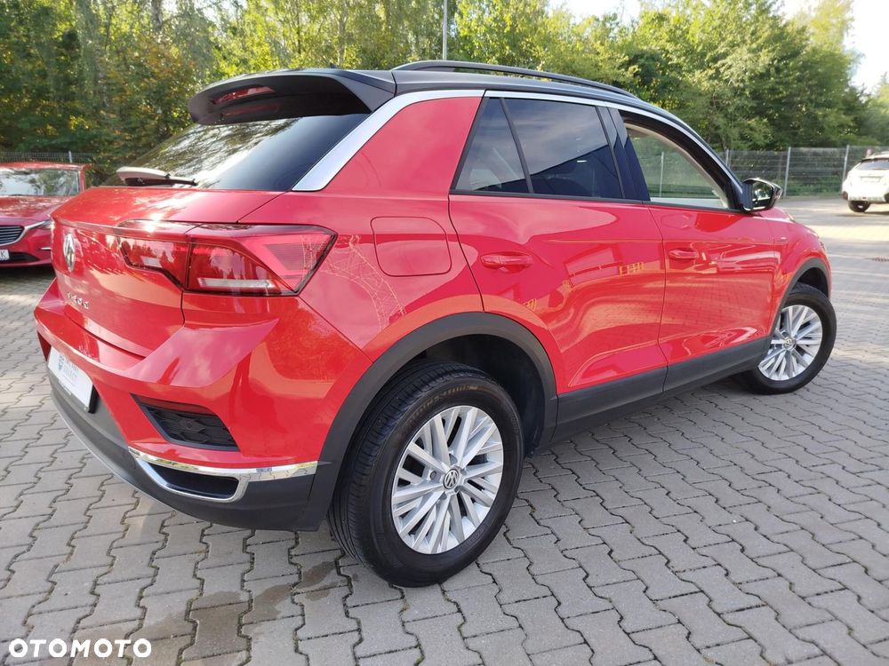 Volkswagen T-Roc - 35