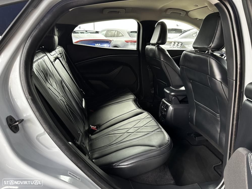 Ford Mustang Mach-E Standard - 45