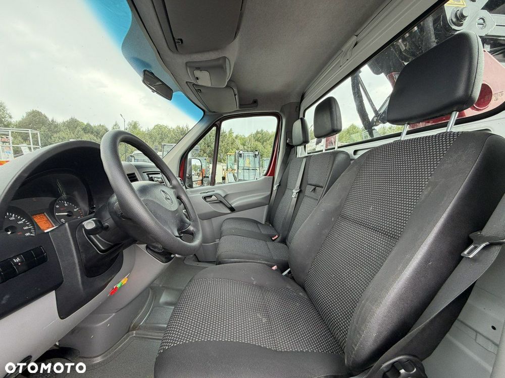 Mercedes-Benz Sprinter - 20