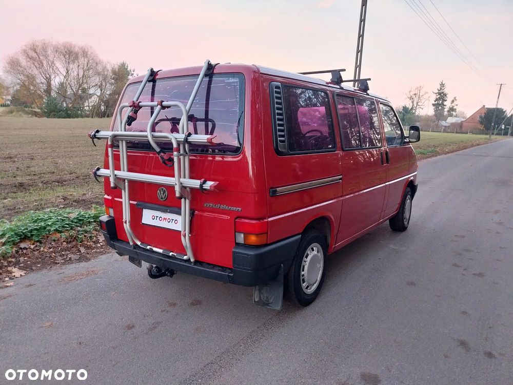 Volkswagen Multivan - 3