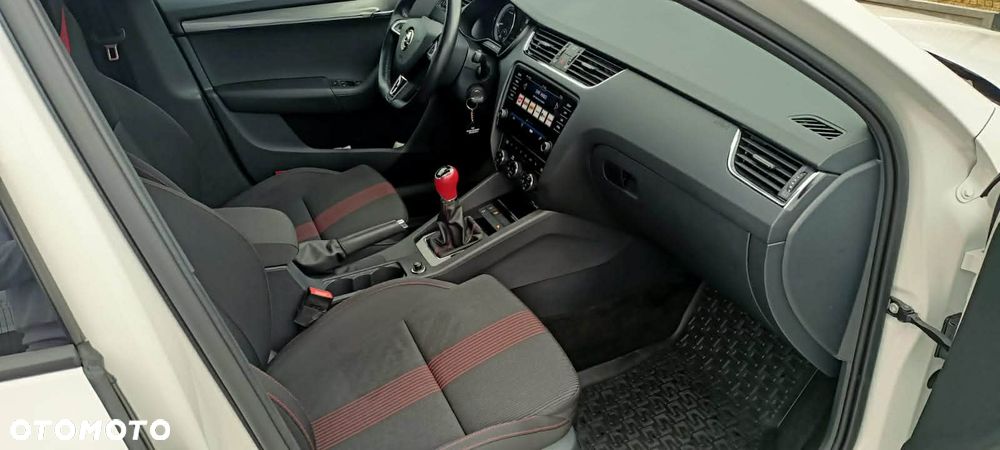 Skoda Octavia 1.5 TSI ACT Style - 18