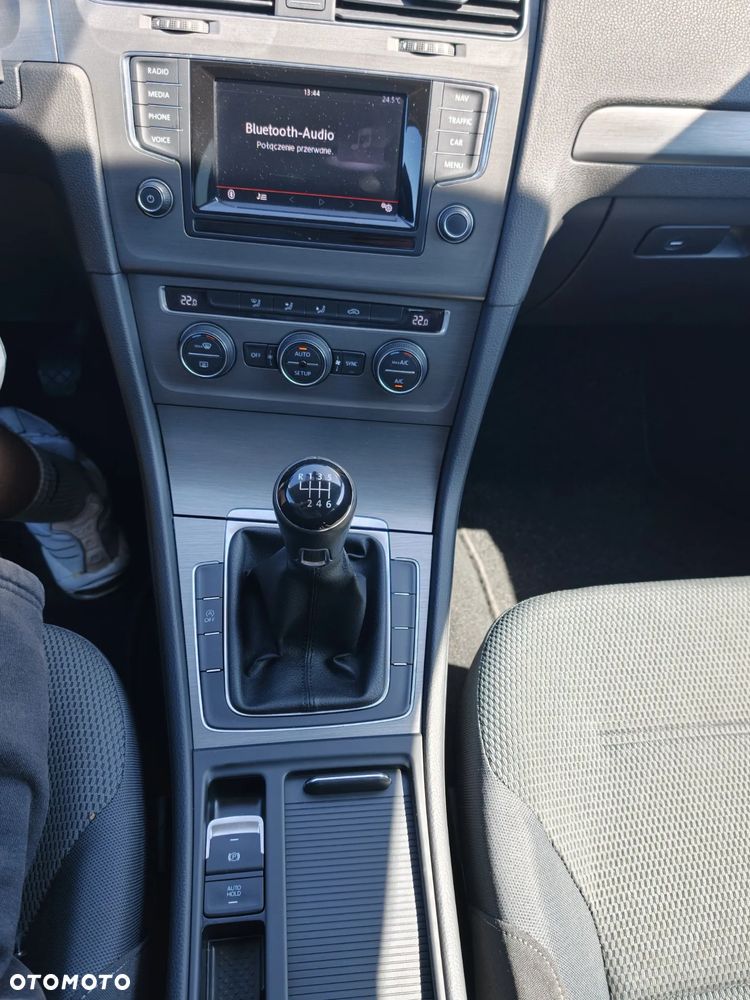 Volkswagen Golf - 31