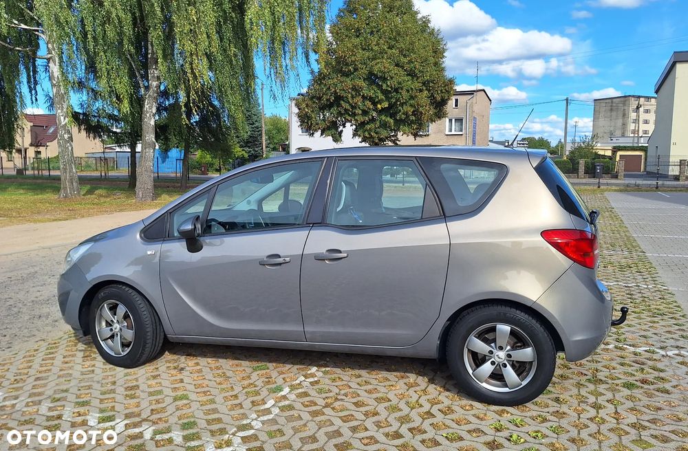 Opel Meriva - 4