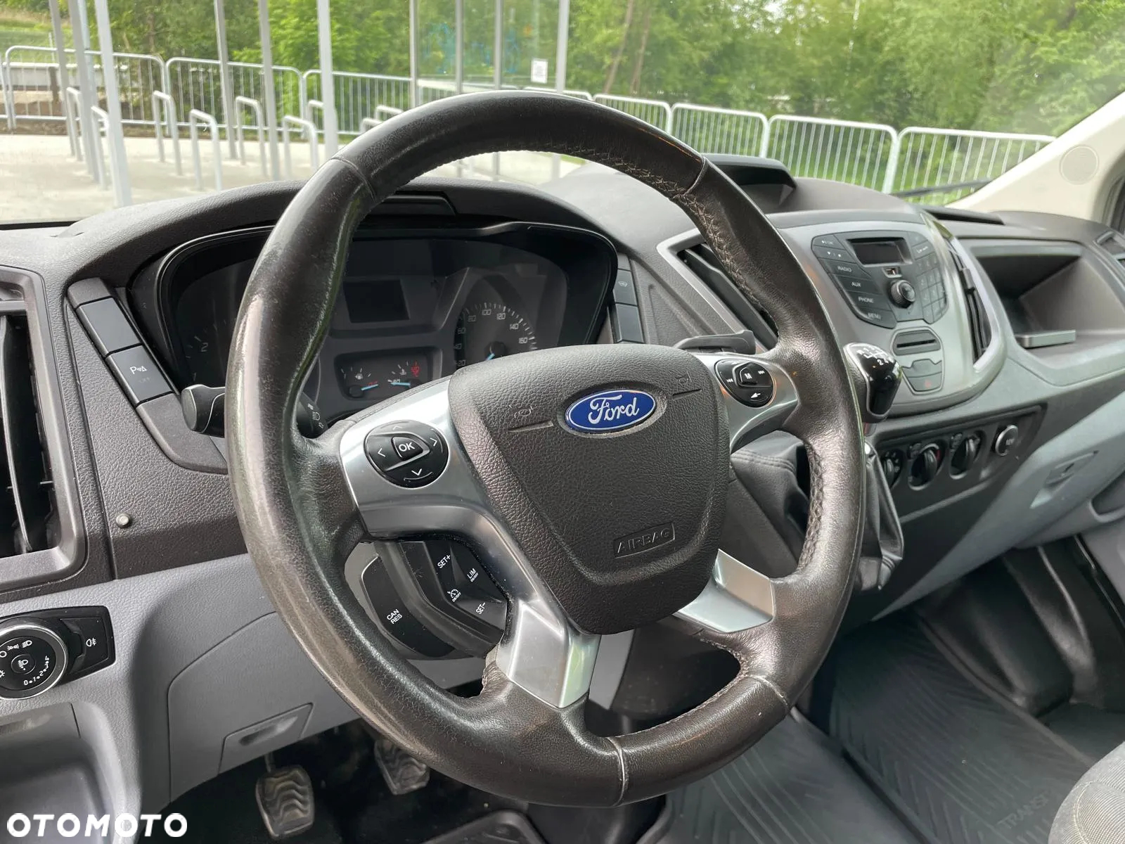 Ford Transit - 14