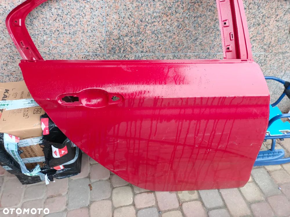 Drzwi tylne tył prawy prawe Tipo 19 sedan HB - 1