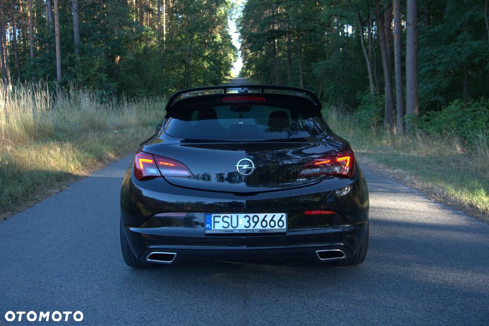 Opel Astra OPC - 10