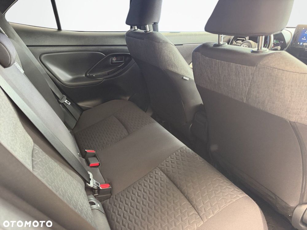 Toyota Yaris Cross - 15