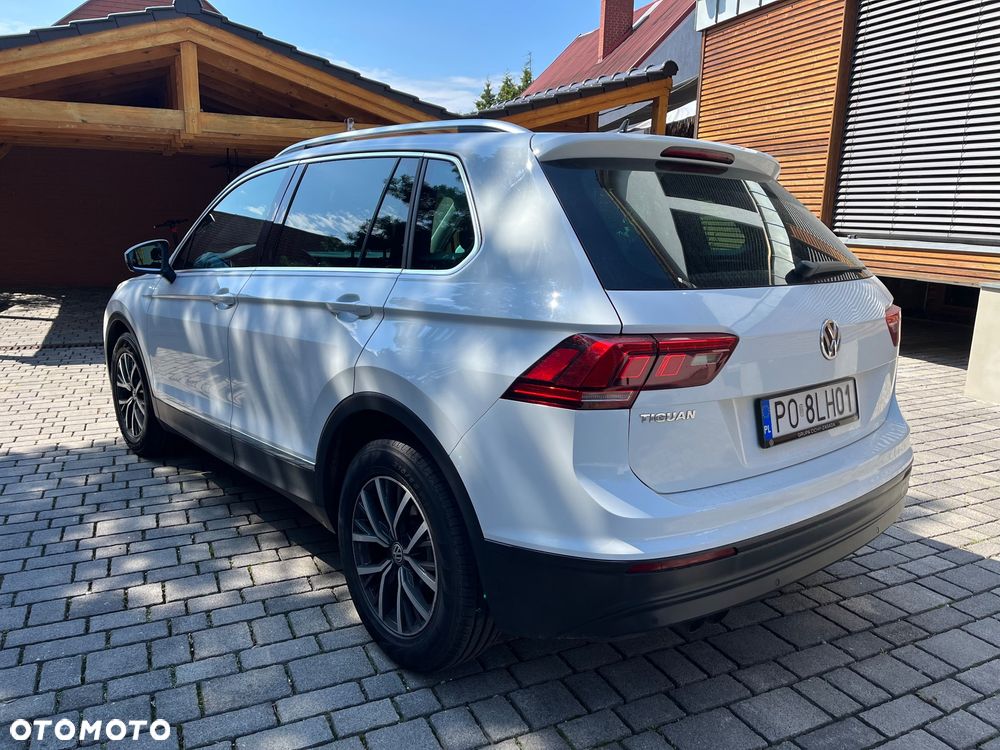 Volkswagen Tiguan - 10