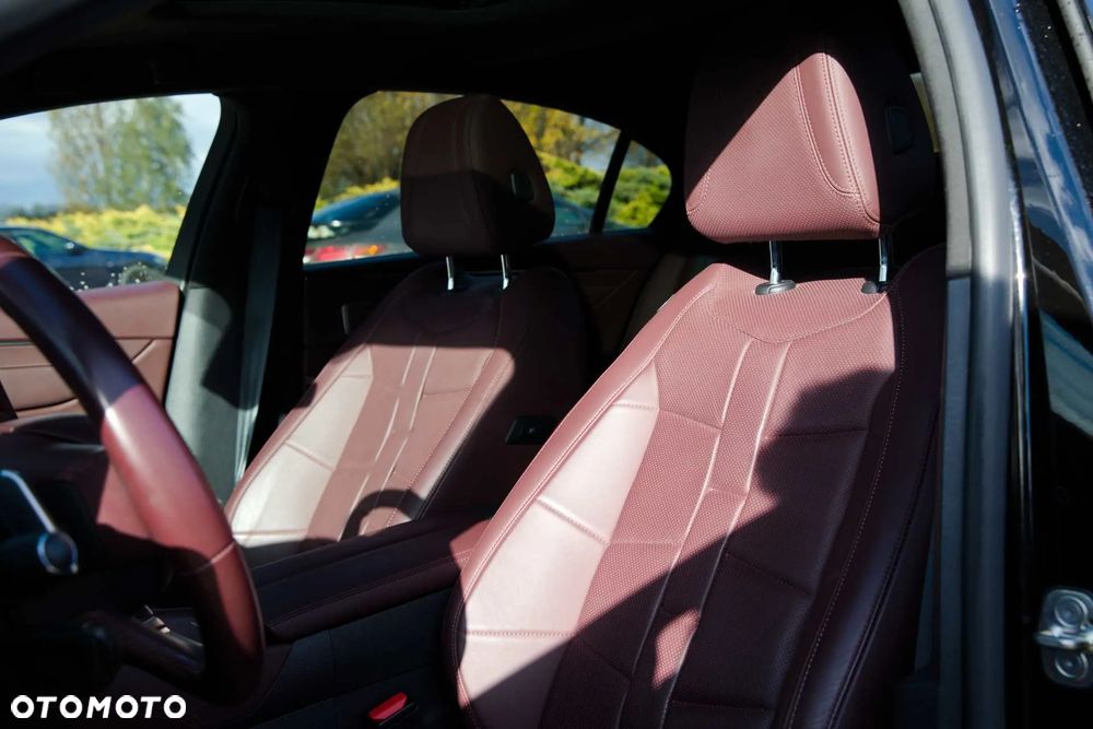 DS Automobiles DS 9 1.6 PureTech Rivoli + - 9