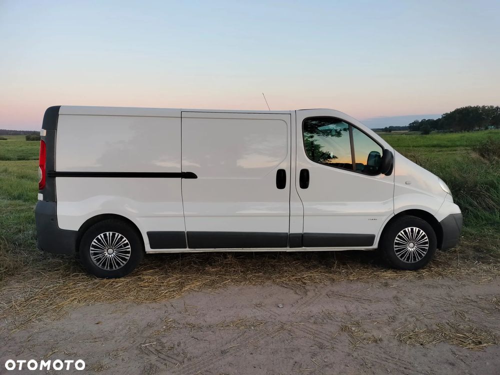 Opel vivaro - 5