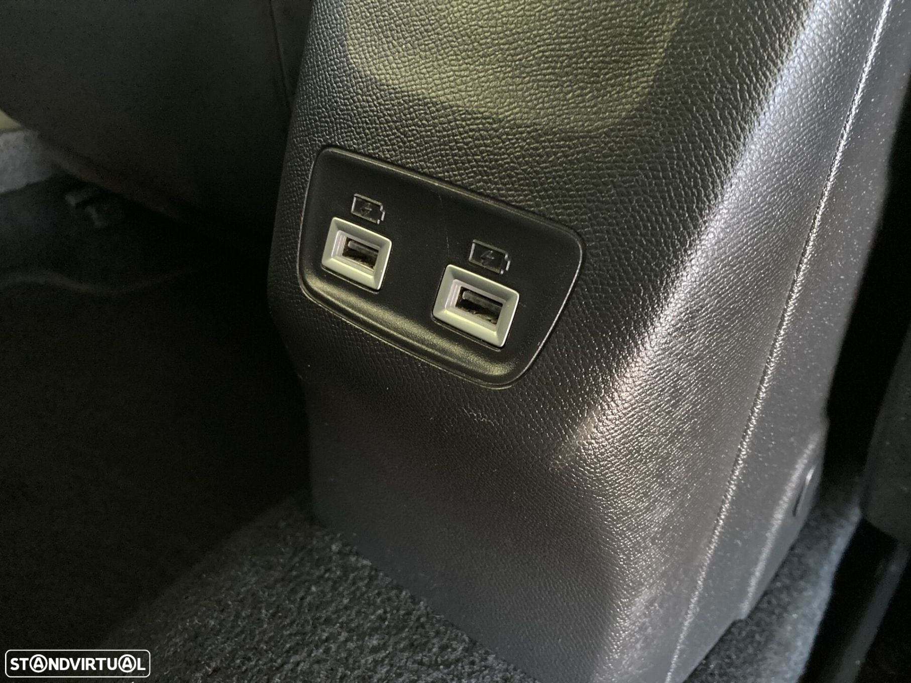 Peugeot 2008 1.2 PureTech Allure Pack - 10
