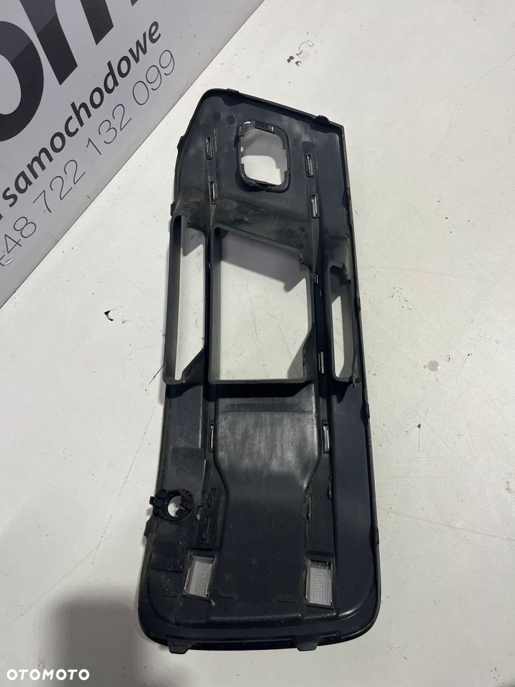 AUDI Q7 4M0807682 ATRAPA KRATKA ZDERZAKA PDC PRAWA ORYGINAŁ - 3