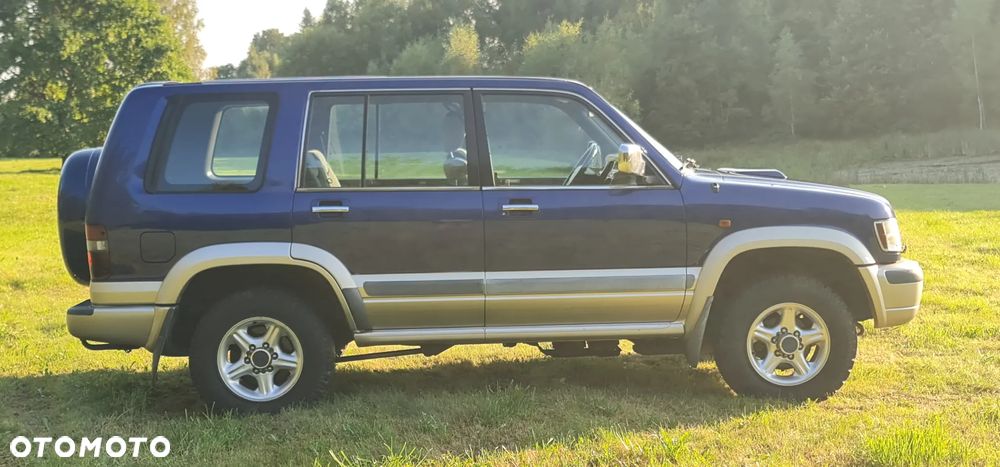 Isuzu Trooper - 9