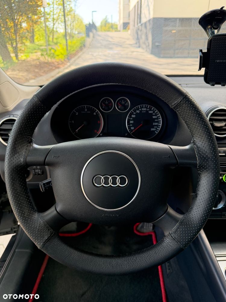Audi A3 3-drzwiowe 1.9 TDI Attraction - 17