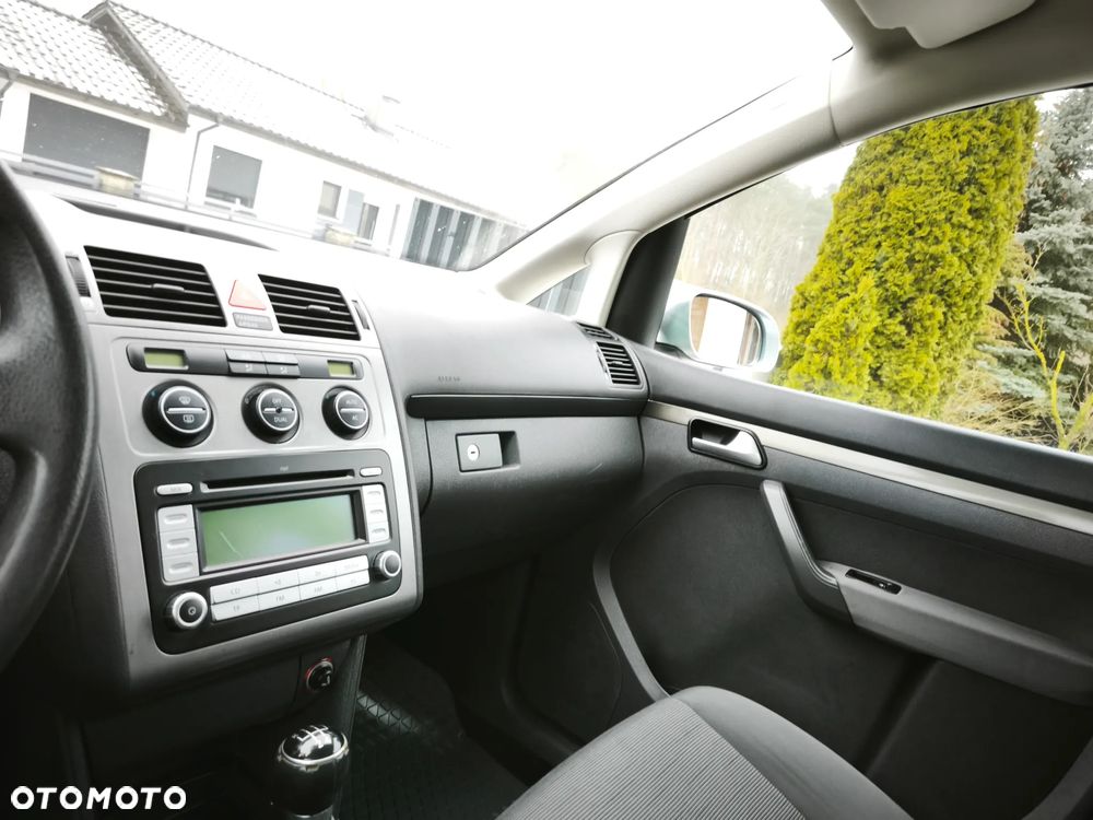 Volkswagen Touran 1.6 United - 15