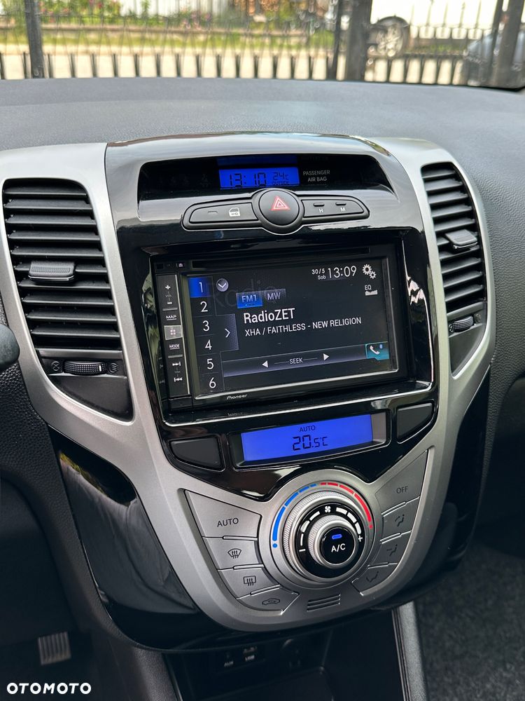 Hyundai ix20 1.4 blue YES Plus - 27