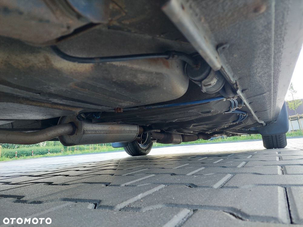 Opel Astra 1.4 Mid - 17
